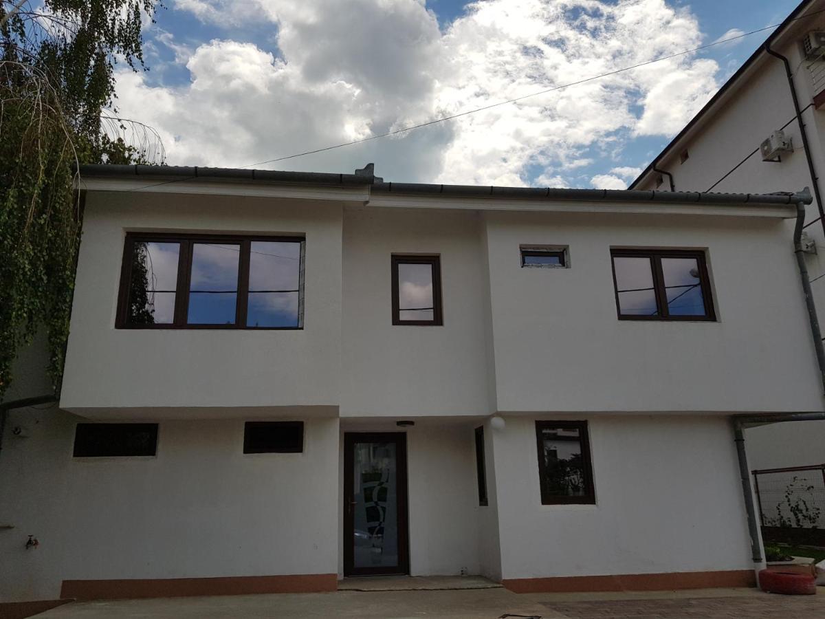 Casa Mir Navodari Exterior photo